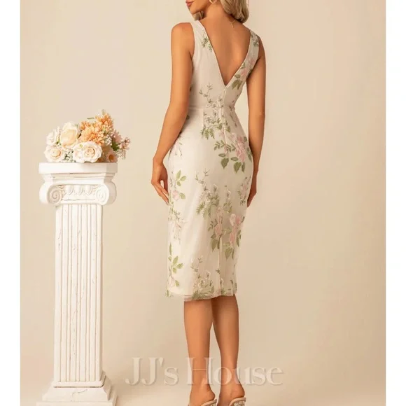 JJ’s House Floral Embroidered Dress size small - Picture 2 of 7